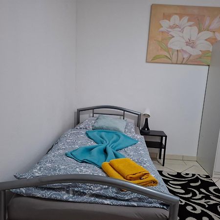 2 Zimmer Appartements In Heroldsatt Heroldstatt Εξωτερικό φωτογραφία